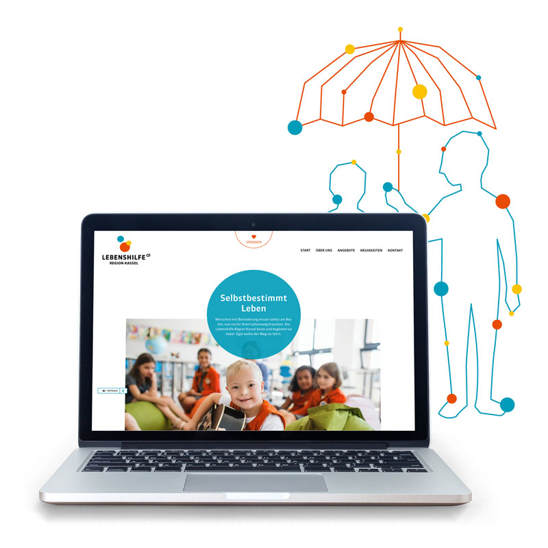 Ein Laptop zeigt die neue Webseite der Lebenshilfe Region Kassel