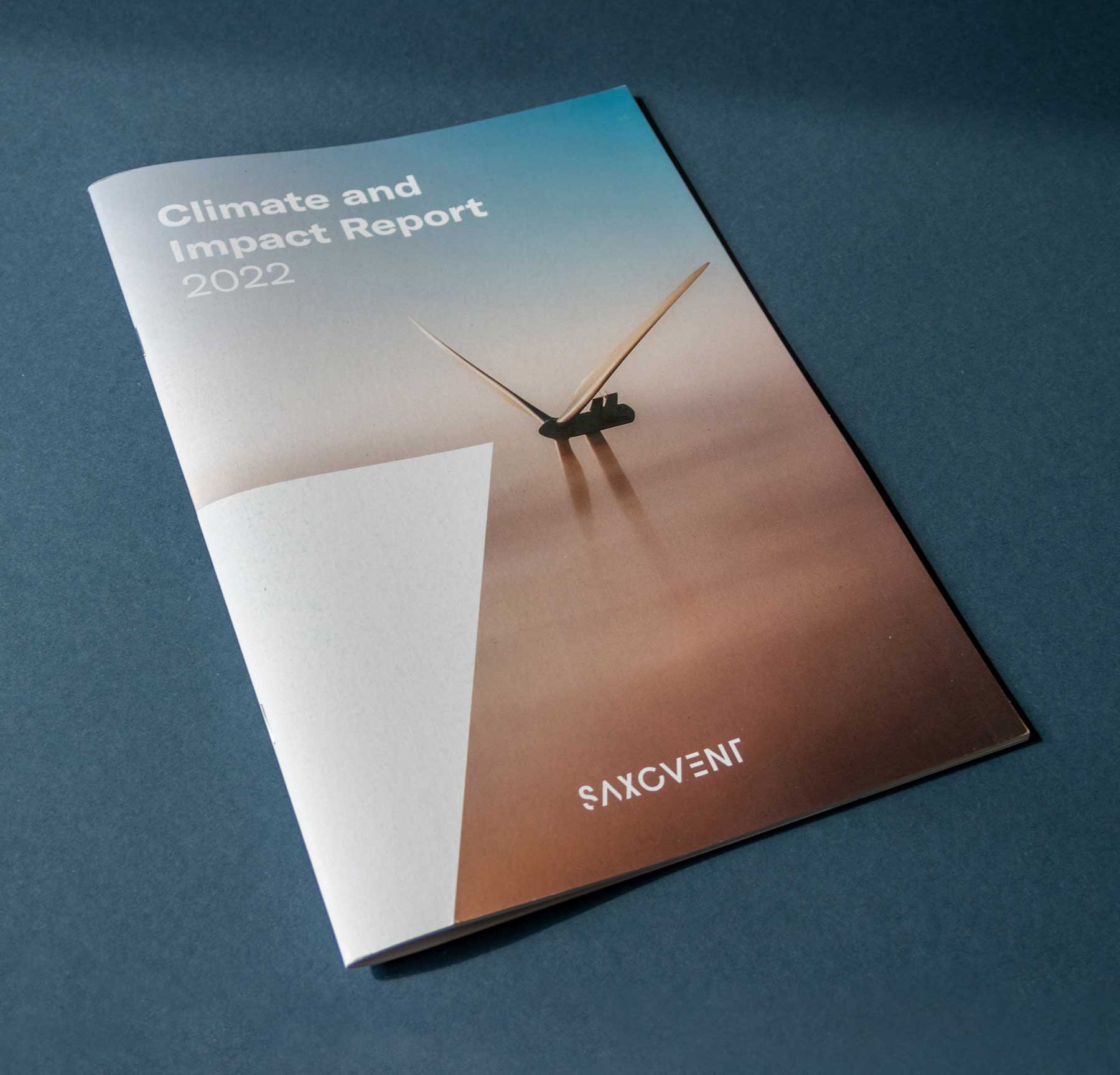 Moodboard mit Basiselementen des Corporate Designs von ACCUMULATA